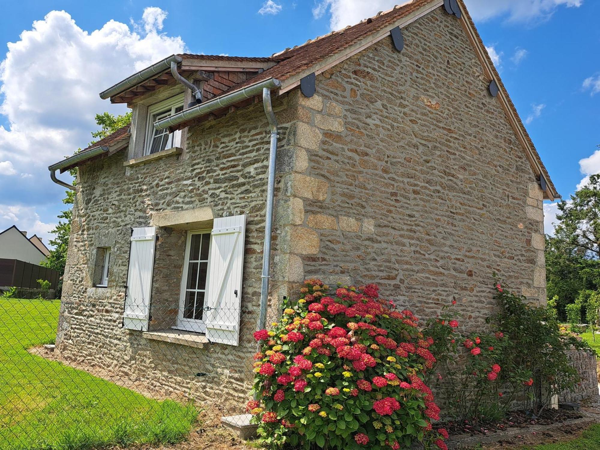 Gite De La Gouvrie Pace  Bagian luar foto
