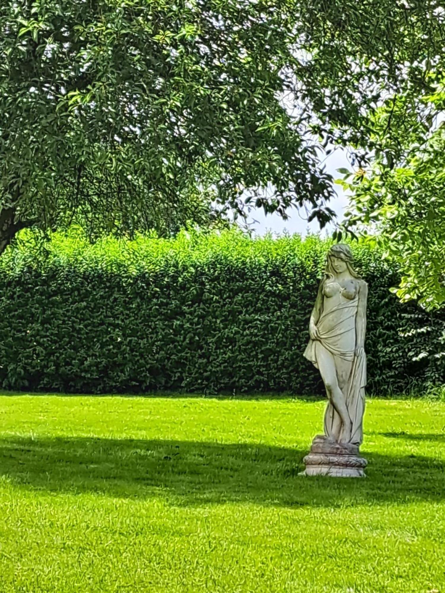 Gite De La Gouvrie Pace  Bagian luar foto